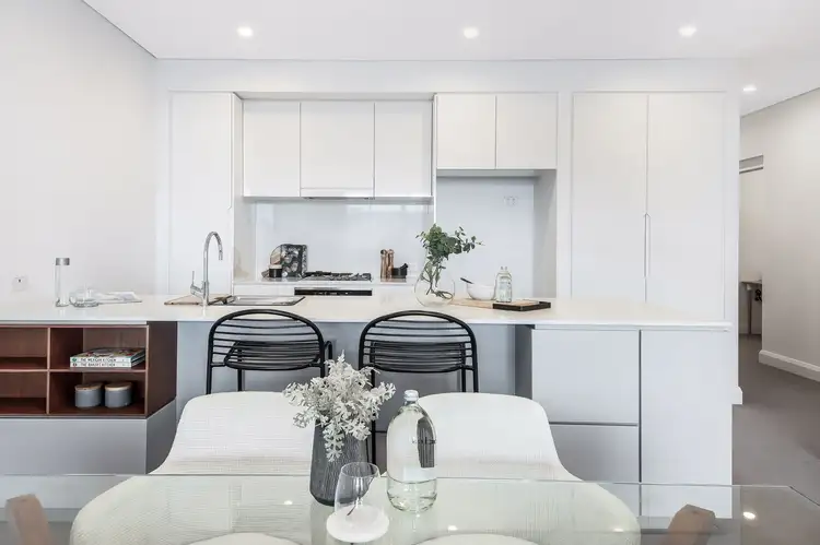 308/17 Woodlands Avenue, Breakfast Point NSW 2137