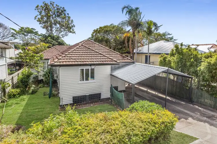17 Byth Street, Stafford QLD 4053