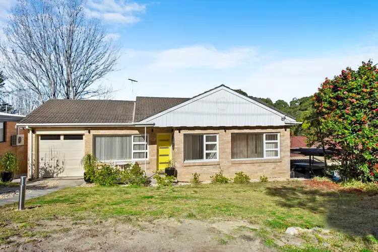 27 Yannina Avenue, Hornsby Heights NSW 2077