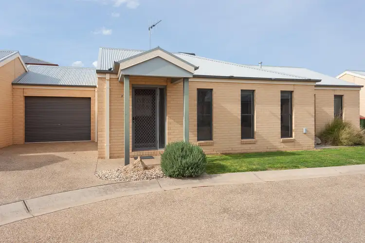Main view of Homely unit listing, 2/133 Hume Street, Mulwala NSW 2647