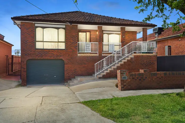 10 Cambala Avenue, Lalor VIC 3075