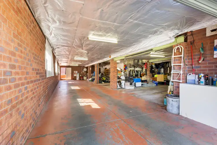 Seventh view of Homely house listing, 10 Cambala Avenue, Lalor VIC 3075