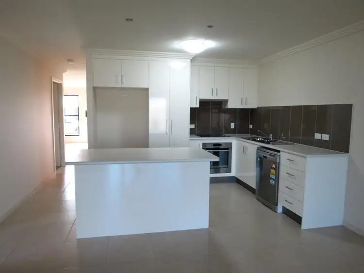 Fifth view of Homely semi-detached listing, 2/20 Wright Street, Emerald QLD 4720