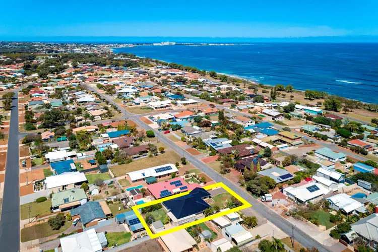 33 Catherine Street, Bluff Point WA 6530