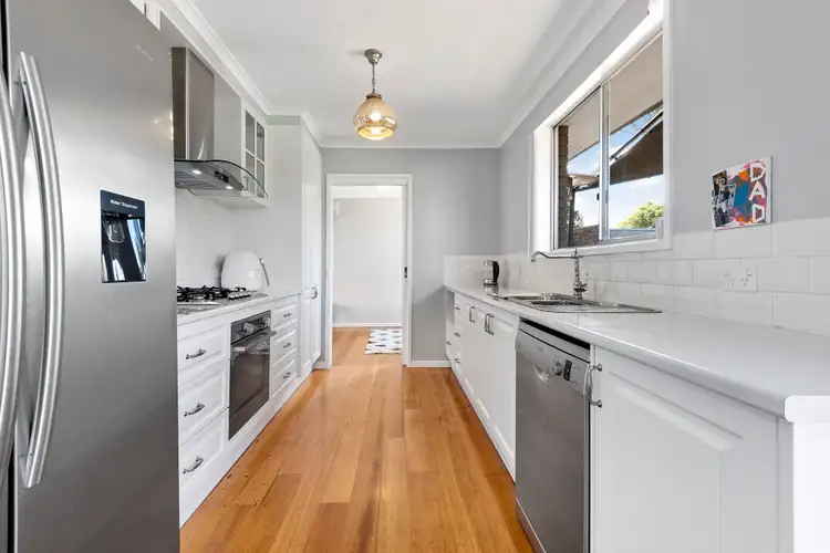 Second view of Homely house listing, 33 Alexander Crescent, Frankston VIC 3199