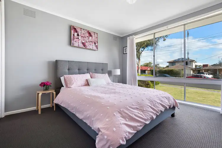 Fifth view of Homely house listing, 33 Alexander Crescent, Frankston VIC 3199