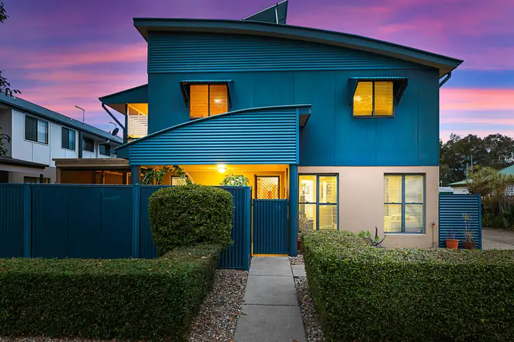 Second view of Homely townhouse listing, 1/25 Island Street, Cleveland QLD 4163