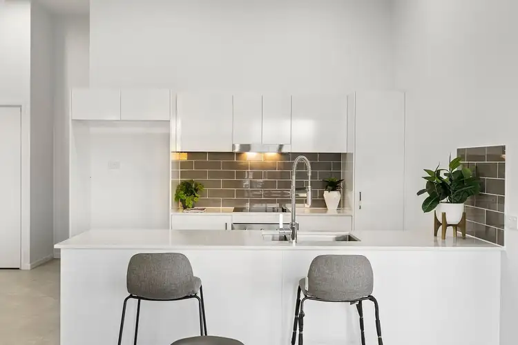 Third view of Homely apartment listing, 502/39 Khandalla Street, Upper Mount Gravatt QLD 4122