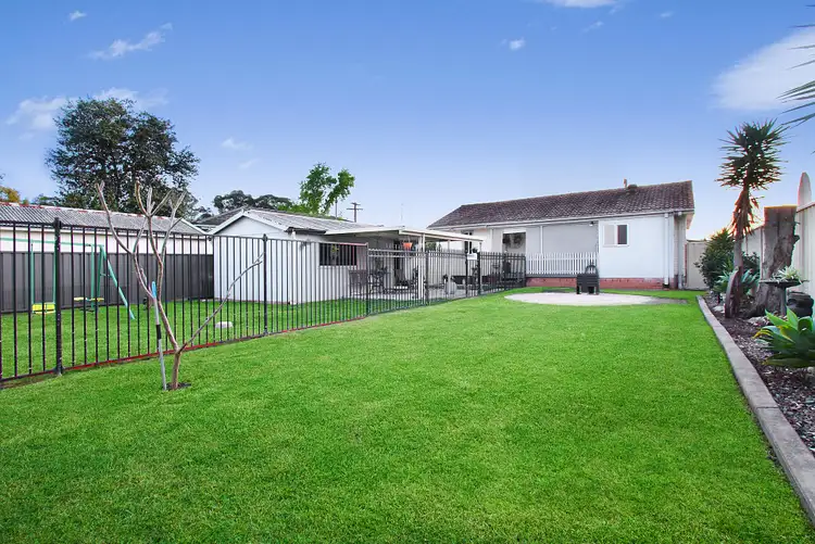 Fifth view of Homely house listing, 4 Eureka Crescent, Sadleir NSW 2168