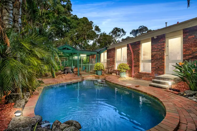 9 Guildford Close, Frankston VIC 3199