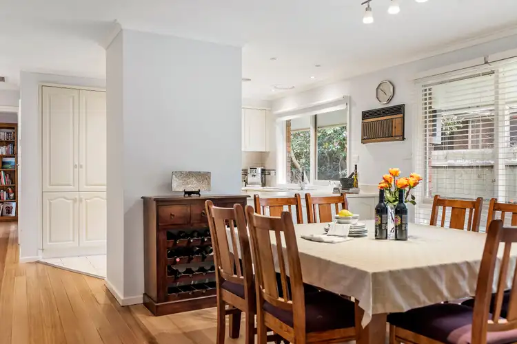 Fifth view of Homely house listing, 9 Guildford Close, Frankston VIC 3199