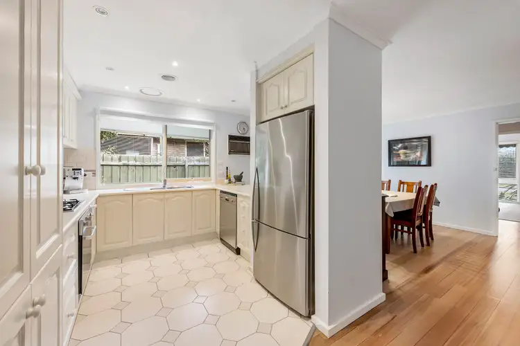 Sixth view of Homely house listing, 9 Guildford Close, Frankston VIC 3199