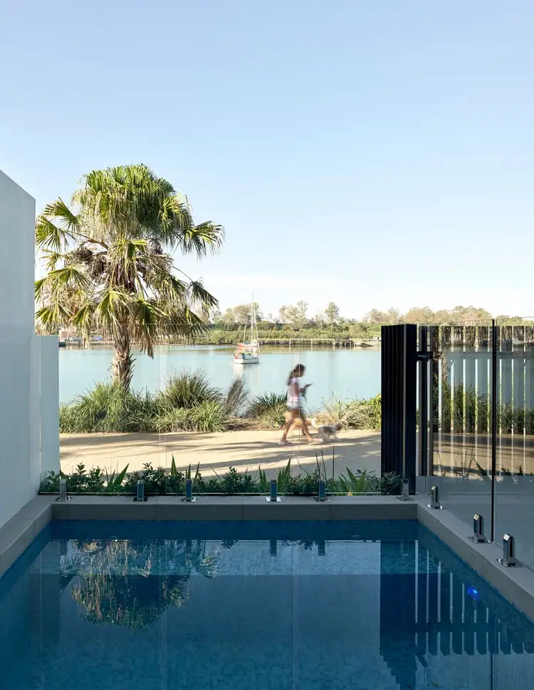84 Parkside Circuit, Hamilton QLD 4007