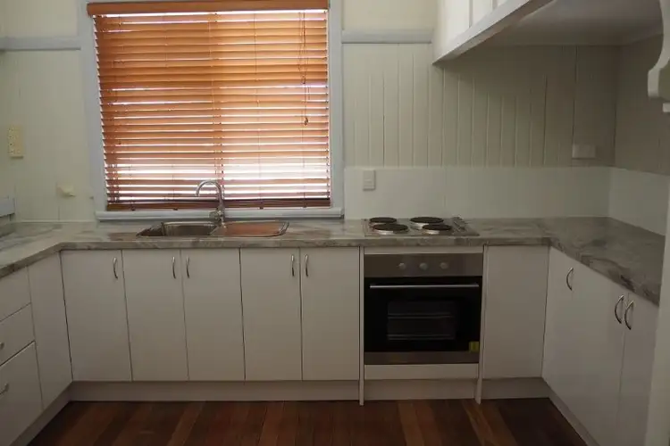 Fifth view of Homely house listing, 2 Bedford Street, Maryborough QLD 4650