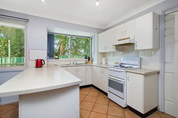 Fourth view of Homely villa listing, 2/12 Jersey Street, Richmond NSW 2753