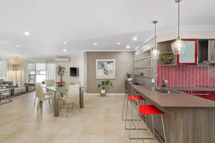 4/10-14 Esperance Court, Cleveland QLD 4163