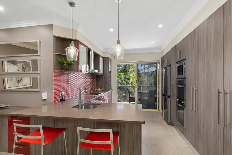 Sixth view of Homely house listing, 4/10-14 Esperance Court, Cleveland QLD 4163