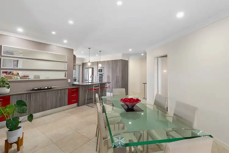 Seventh view of Homely house listing, 4/10-14 Esperance Court, Cleveland QLD 4163