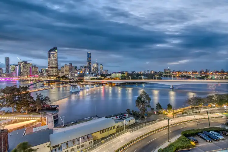 37/21 Dock Street, South Brisbane QLD 4101