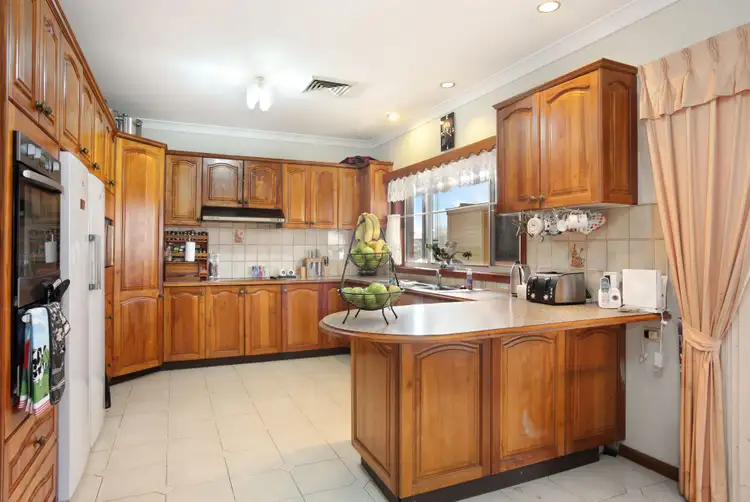 Sixth view of Homely house listing, 8 Rimini Place, Prestons NSW 2170