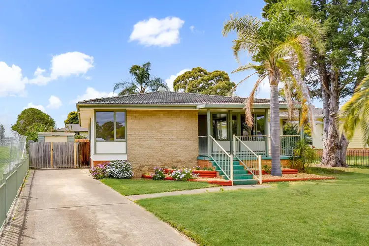 6 Moonbria Place, Airds NSW 2560