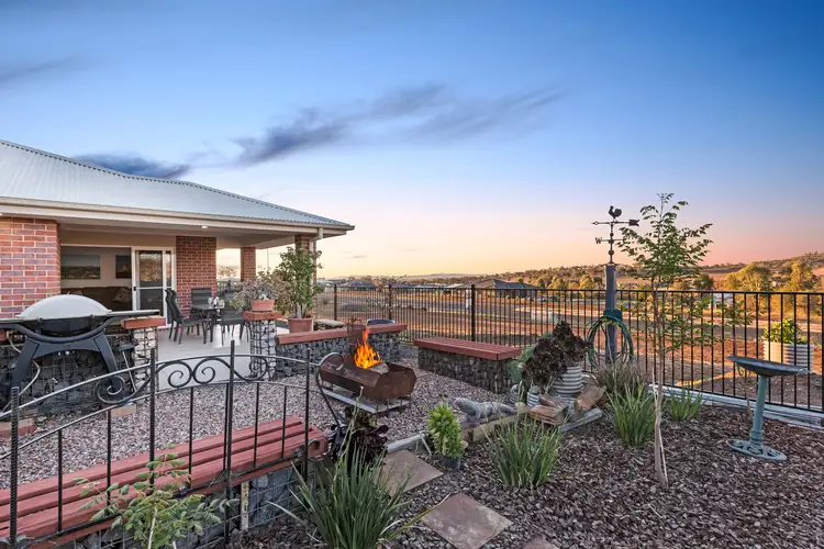 Main view of Homely house listing, 122 Verdelho Drive, Tamworth NSW 2340