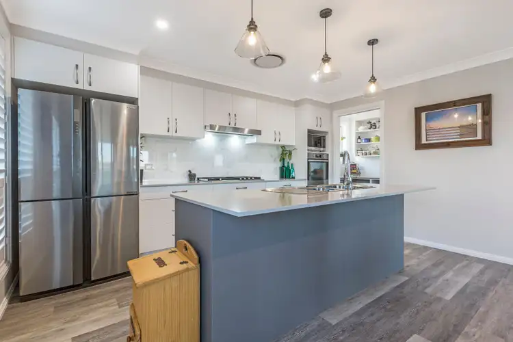 Fourth view of Homely house listing, 122 Verdelho Drive, Tamworth NSW 2340