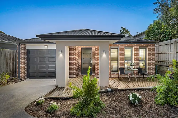 90 Third Avenue, Rosebud VIC 3939