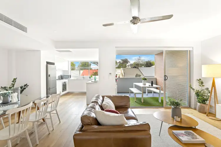3/60 Hutchinson Street, St Peters NSW 2044