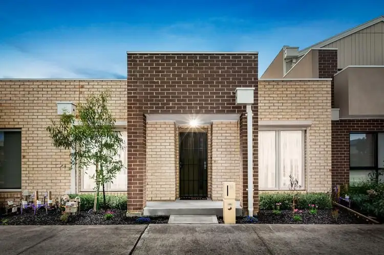 8a Bridge Road, Officer VIC 3809