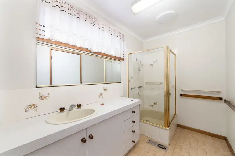 Fifth view of Homely house listing, 16 Ridgeway Crescent, Kennington VIC 3550