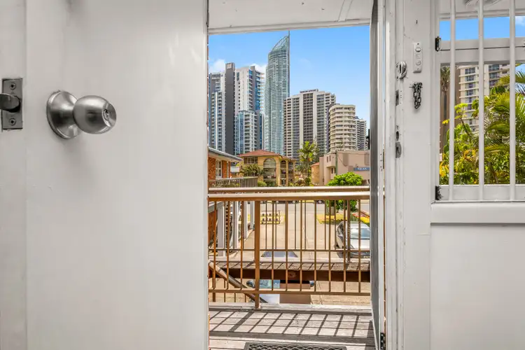 10/24 Thornton Street, Surfers Paradise QLD 4217