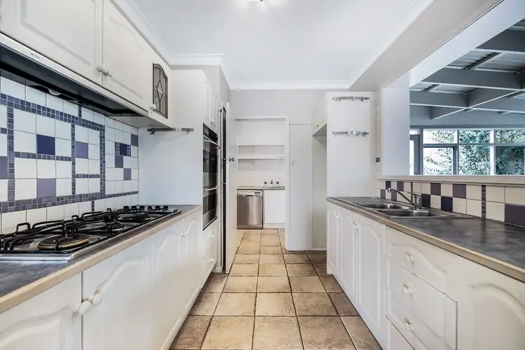 Fifth view of Homely house listing, 5 Birdie Street, Mount Waverley VIC 3149