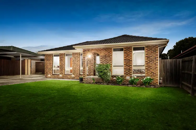 66 Buckmaster Drive, Mill Park VIC 3082