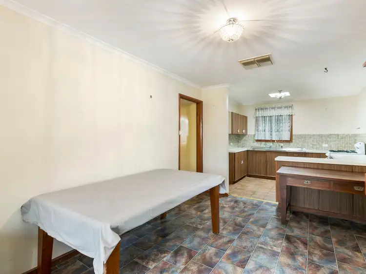 Fifth view of Homely house listing, 4 Kuranya Way, Morphett Vale SA 5162