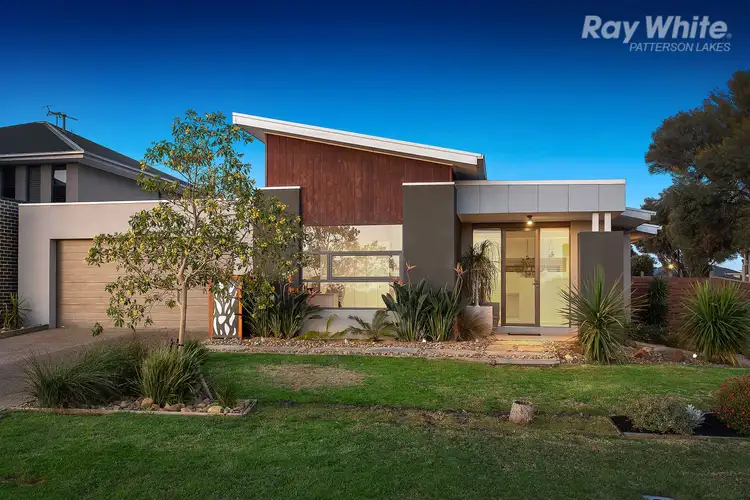 5 Waterlily Court, Waterways VIC 3195