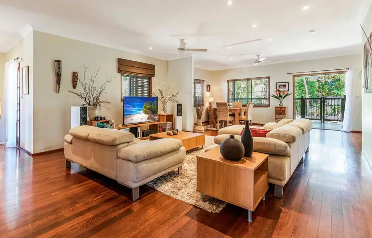 8 Jewel Close, Port Douglas QLD 4877