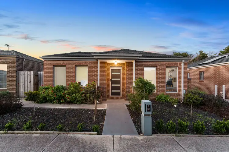 Main view of Homely unit listing, 1/63 Craigmoor Crescent, Mernda VIC 3754