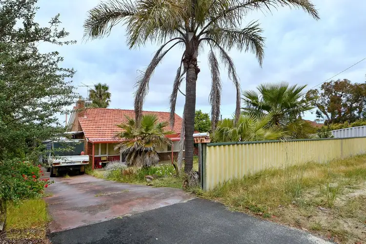 60 Fernhurst Crescent, Balga WA 6061