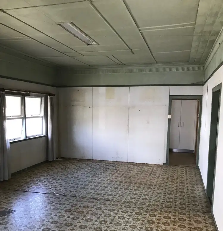 Third view of Homely house listing, 14 Worthing Street, Wynnum QLD 4178