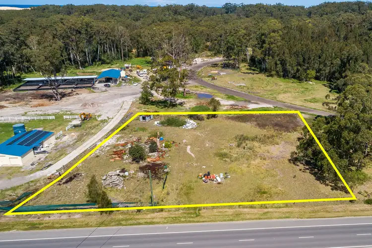 3884 Nelson Bay Road, Bobs Farm NSW 2316