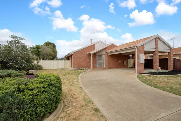 6 Apricot Circuit, Cobram VIC 3644