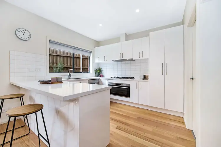 Fourth view of Homely townhouse listing, 2/1 Oakern Street, Mount Waverley VIC 3149