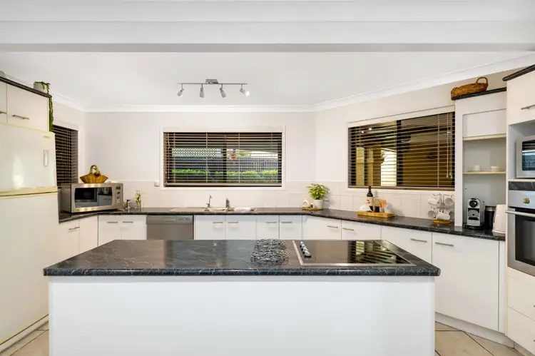 Fifth view of Homely house listing, 2 Magna Place, Bracken Ridge QLD 4017