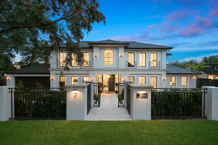 7 Bimburra Avenue, St Ives NSW 2075