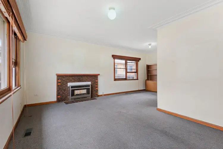 Second view of Homely house listing, 27 Oakleigh Street, Oakleigh East VIC 3166