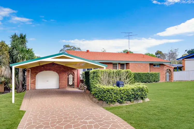 100 Wyangala Crescent, Leumeah NSW 2560