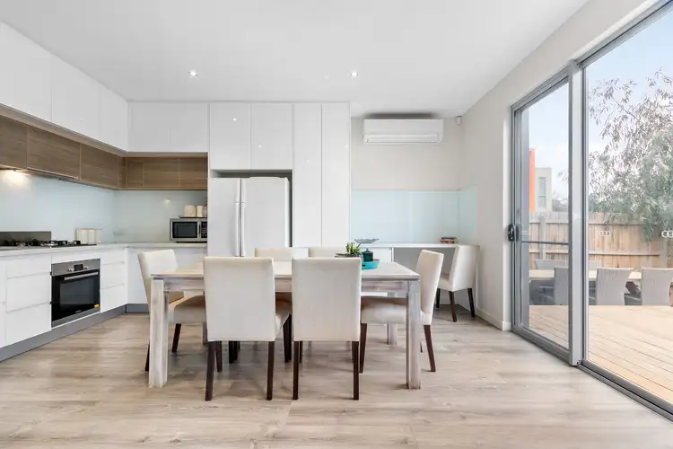 Fourth view of Homely unit listing, 1/18 Leon Avenue, Rosebud VIC 3939
