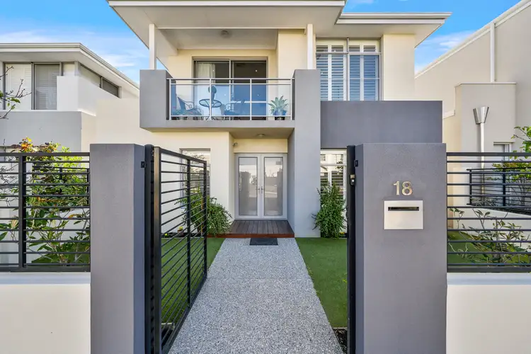 18 Lacebark Road, Churchlands WA 6018