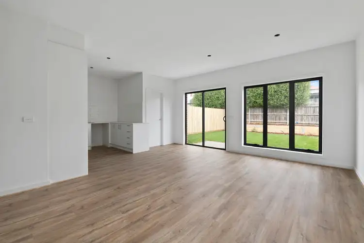 Second view of Homely unit listing, 4/14 Park View Road, Drouin VIC 3818